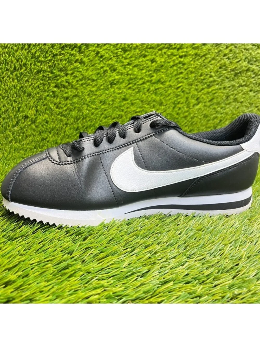 Nike Cortez Basic Mens Size 8.5 Black White Athletic Leather Shoes Sneakers